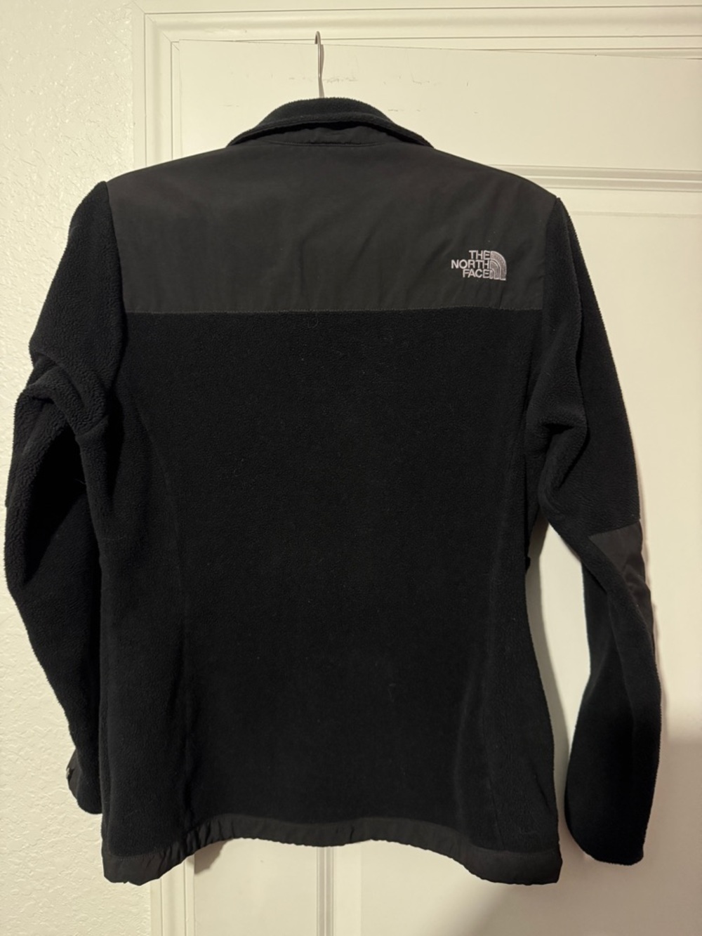 The North Face black Fleece Jacket - Picture 7 of 7